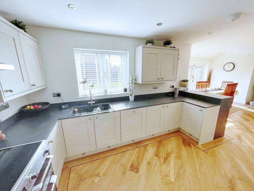 Light Symphony Kitchen in new build by Snape properties in Louth Lincolnshire