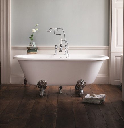 The epitome of elegance - a claw foot freestanding bath